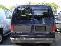 2006 FORD E350 12 PASSENGER